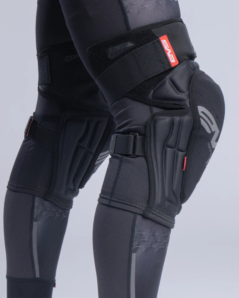 EVS TP199 Lite Blackout Knee Guards model 2