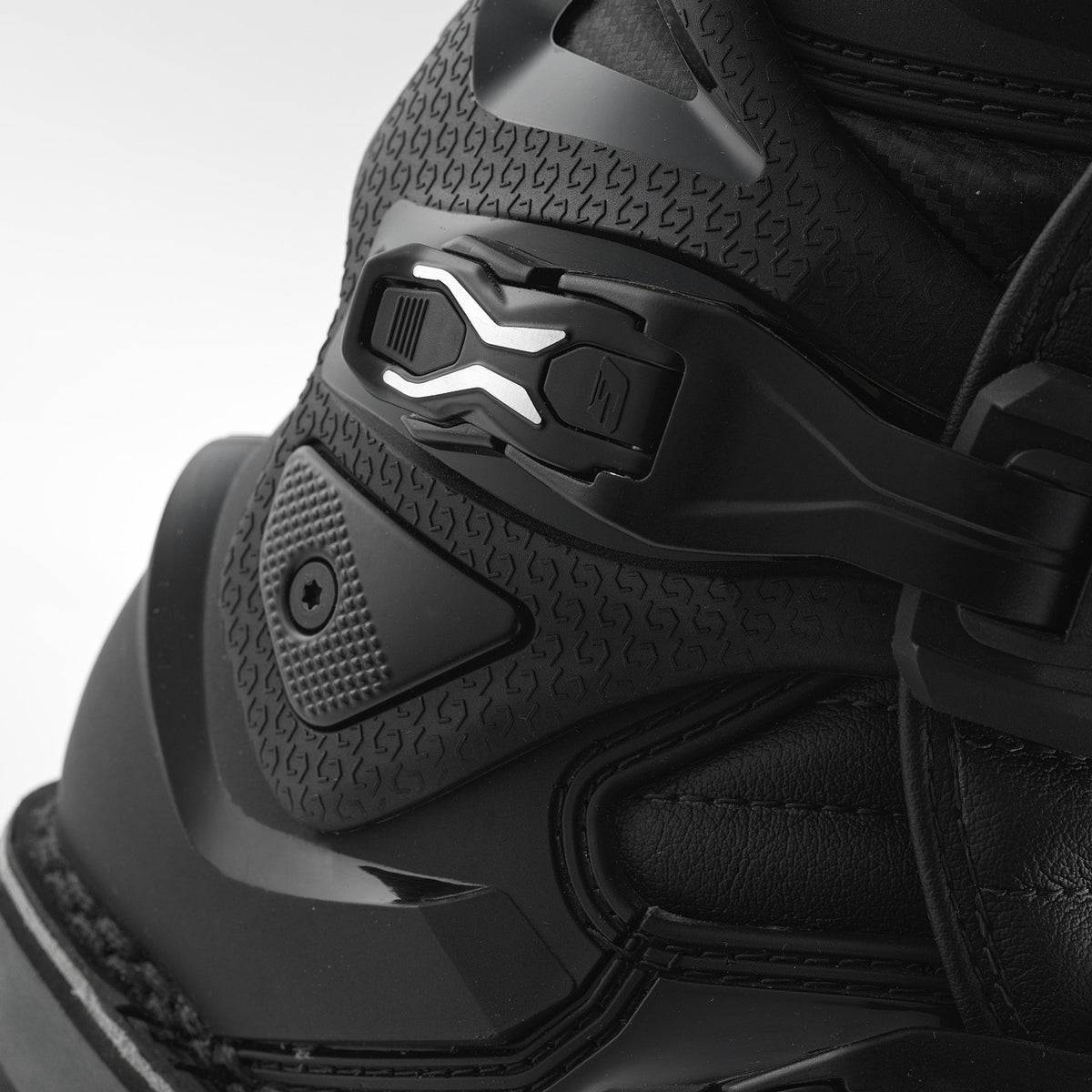 Gaerne SG22 Motocross Boots - Black - Buckle