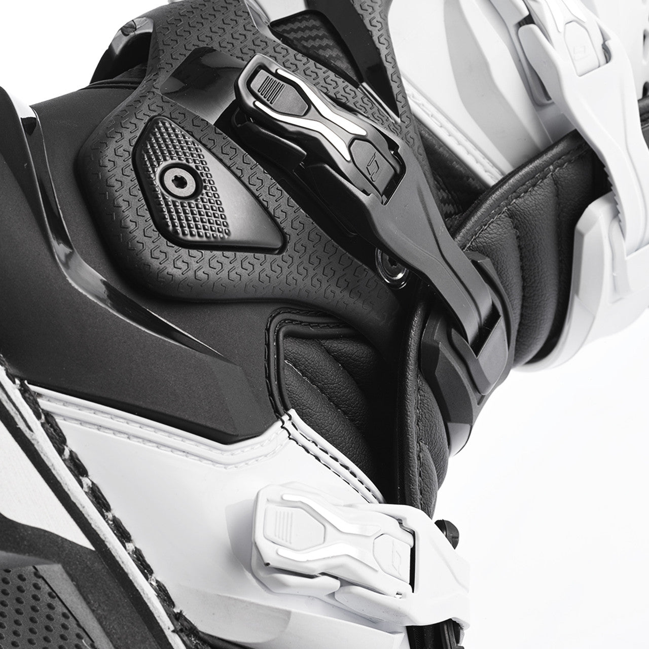 Gaerne SG22 Motocross Boots - Black White - Close Up Black Buckle