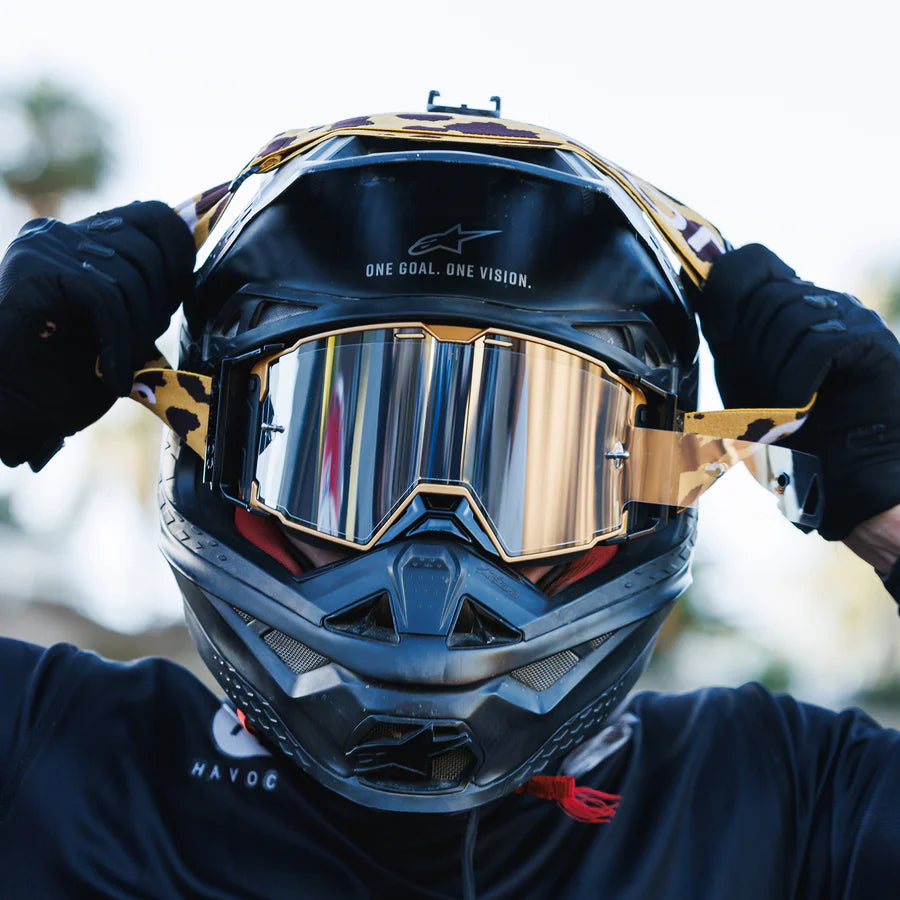 Havoc - Helio Cheetah Goggle Lifestyle 