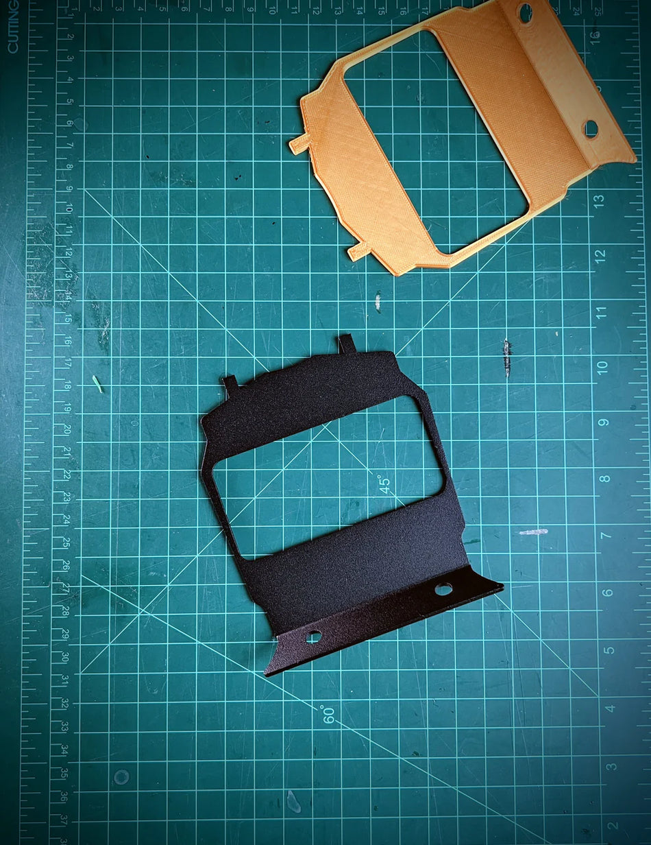 StayFlush Can-Am Maverick X3 - Center Console Lower Plate Mount