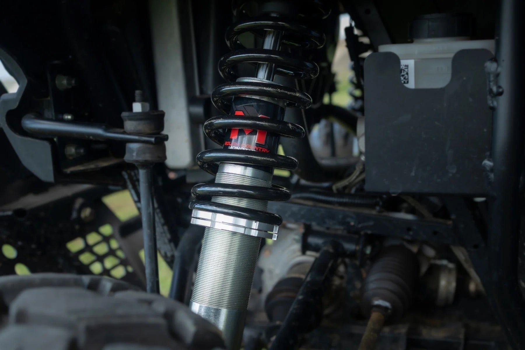  Rough Country 2013-2024 Polaris Ranger 1000 / XP 900 / XP 1000  M1 Front Coil Over Shocks Installed 2